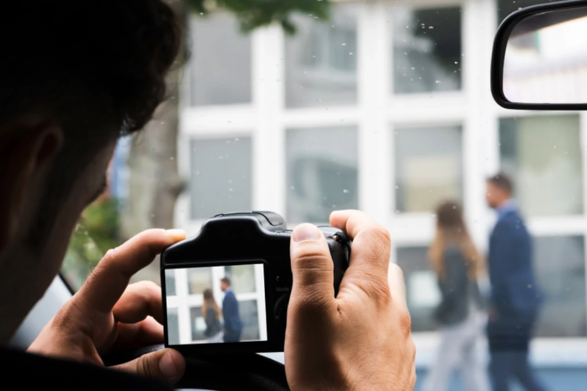 detectiv in Constanta surprinde pe camera video un barbat infidel